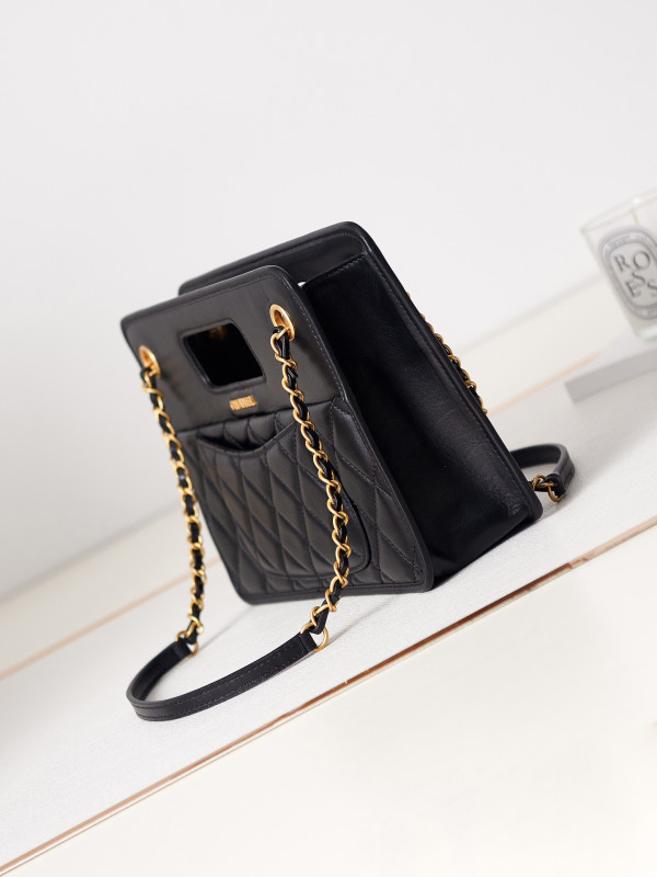 CL SMALL TOTE