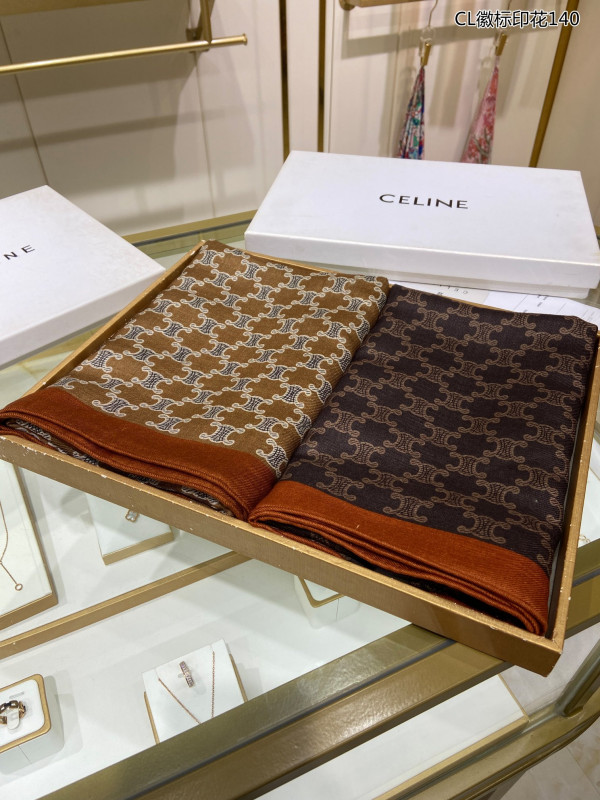 Ce**e scarf