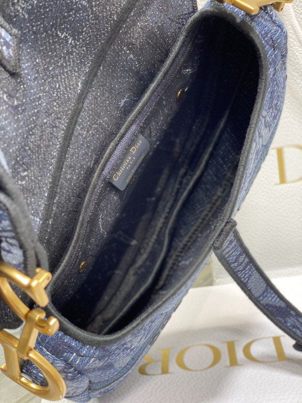 D*or saddle bag