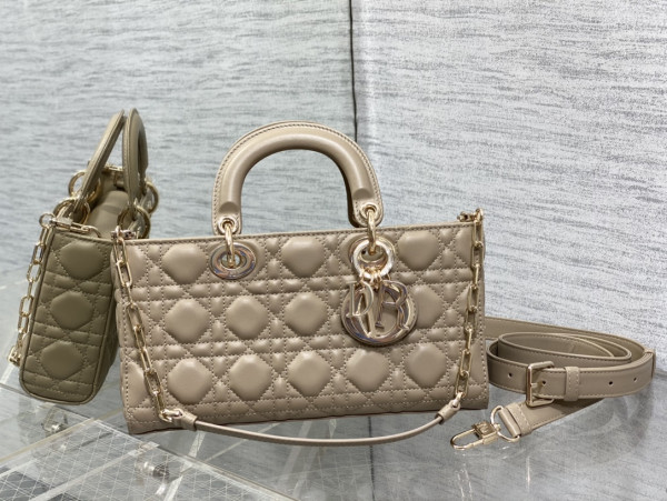 D*or lady d-joy bag