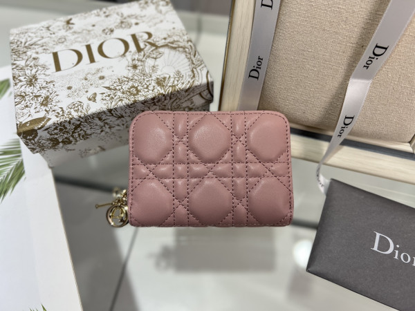 D*or card holder
