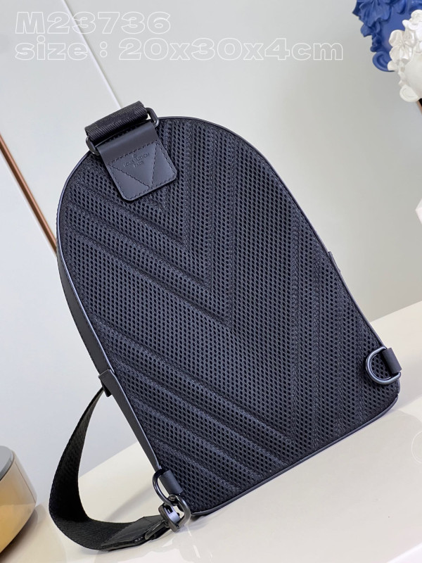 l**is V*t*n pilot slingbag