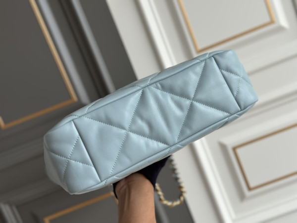 CL TOTE BAG