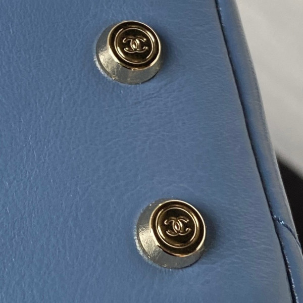 CL SMALL BOX BAG