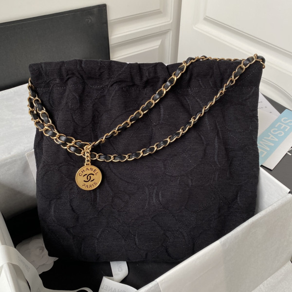 CL 22 SMALL HANDBAG