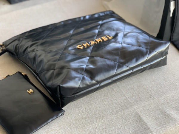 CL 22 HANDBAG