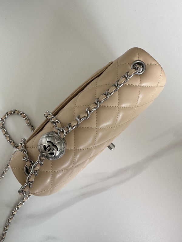 CL FLAP BAG