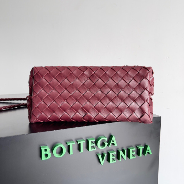 Bo*te*ga ve*ne*ta small andiamo-25*22*10.5cm