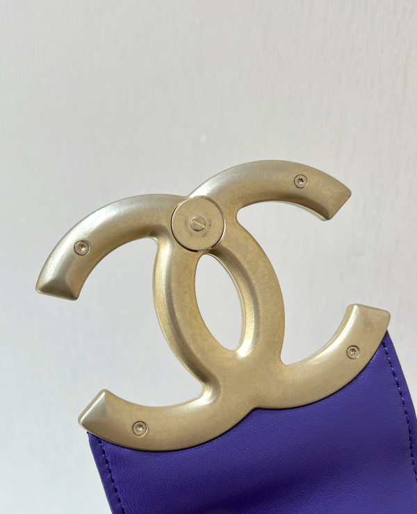 CL SMALL MESSENGER BAG