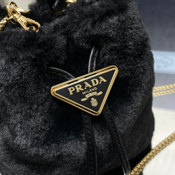 Pra*a shearling bucket bag