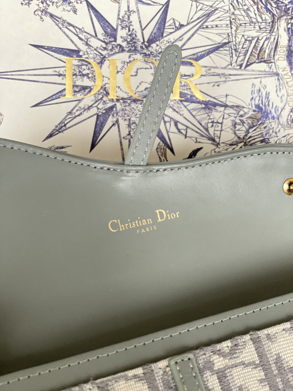 D*or saddle pouch