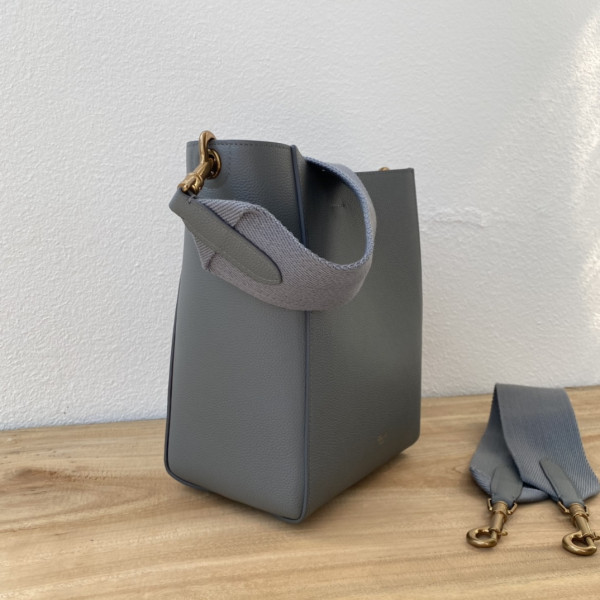 Ce**e sangle bucket