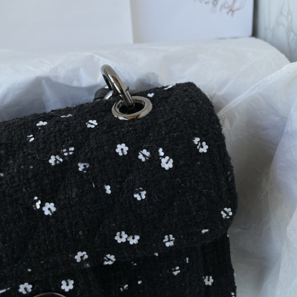 CL MINI FLAP BAG