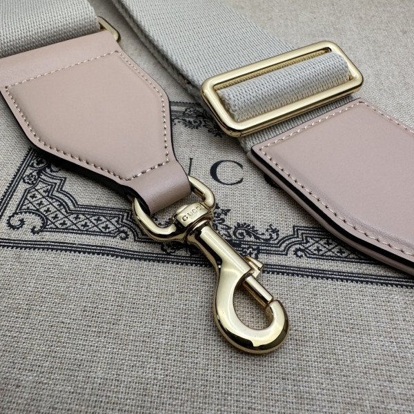 G*u*i gg matelassÉ small top handle bag