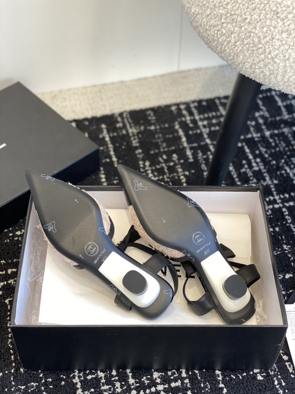 CL SANDALS