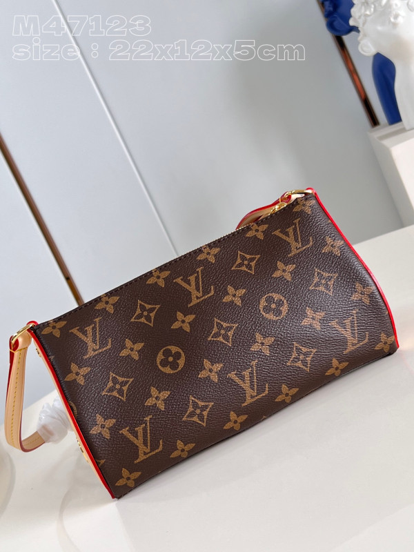 l**is V*t*n pochette tirette - 22 x 12 x5.5cm