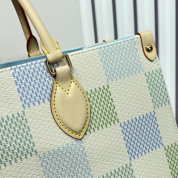 l**is V*t*n onthego mm-35*27*14cm
