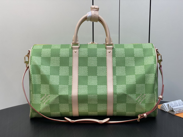 l**is V*t*n keepall bandouliÈre 50