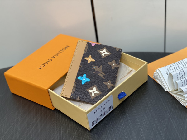 l**is V*t*n card holder-11*7*0.5cm