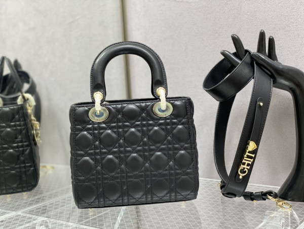 lady D*or - 20cm