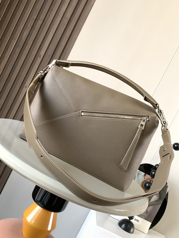 Loewe Puzzle Medium Bag-29*18*12CM