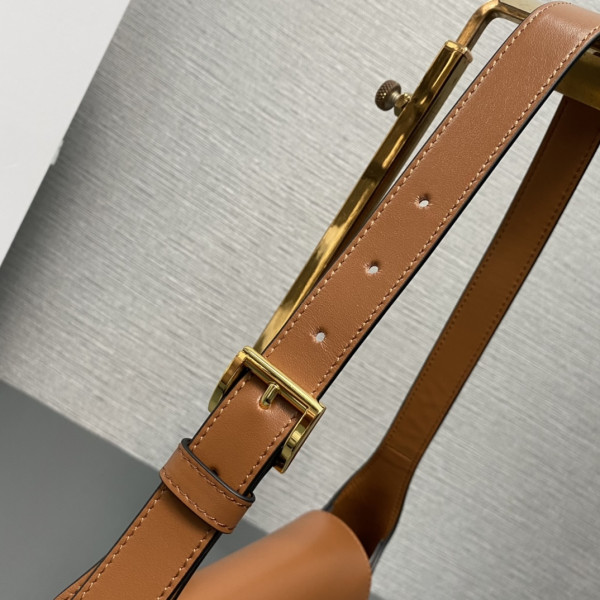 Pra*a crossbody bag -24*15*5cm
