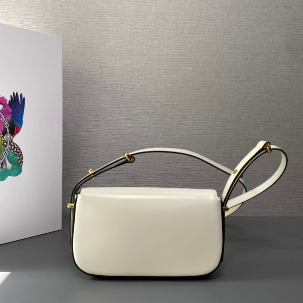 Pra*a patent bag-20.5*10.5*4cm