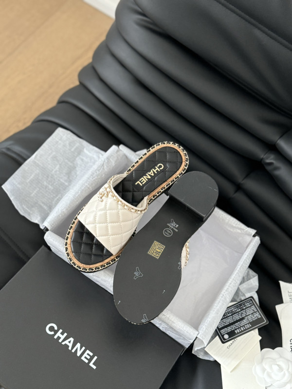 CL SANDALS