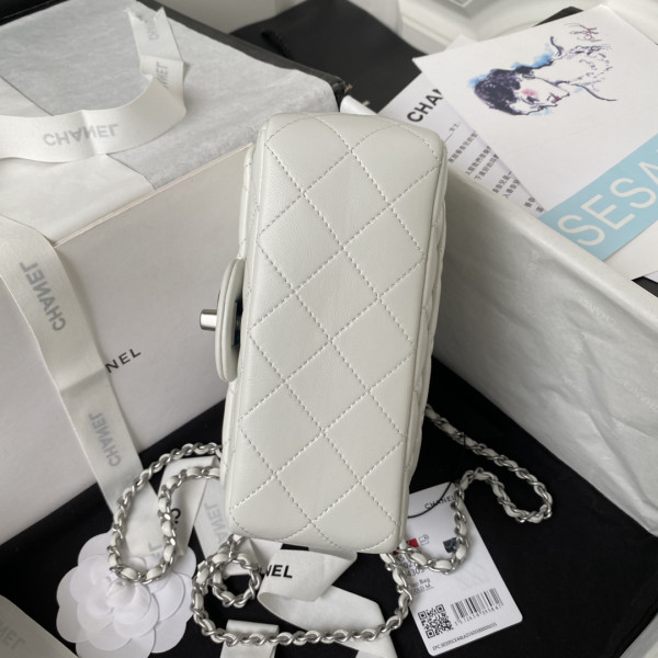 CL FLAP BAG 17CM