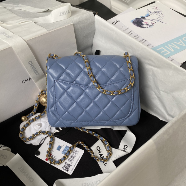 CL FLAP BAG 17CM