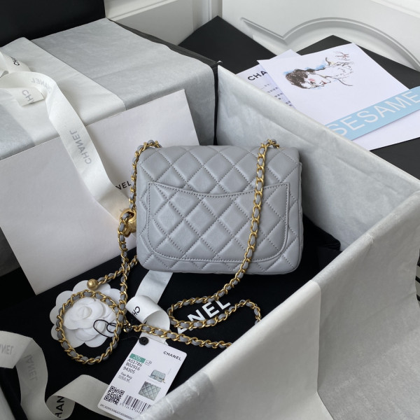 CL FLAP BAG 17CM