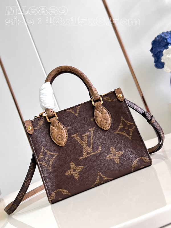 l**is V*t*n onthego bb-18*15*8.5cm