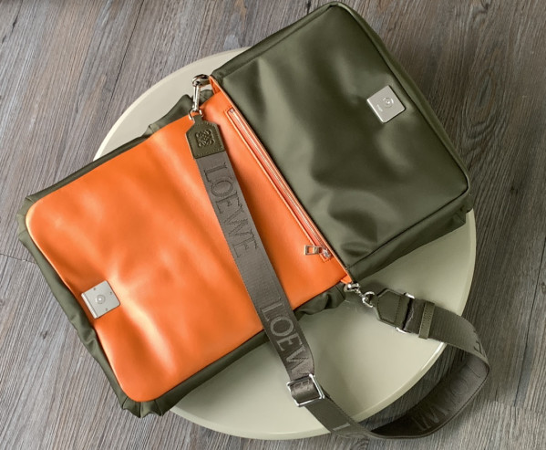 LOEWE Goya Puffer leather shoulder bag-30*20.5*10CM