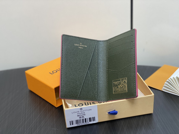 l**is V*t*n pocket organizer-7.5*11.1*1 cm