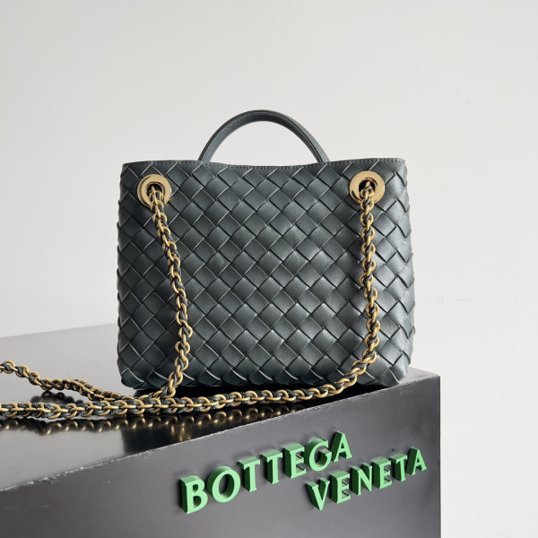 Bo*te*ga ve*ne*ta small andiamo-25*22*10.5cm