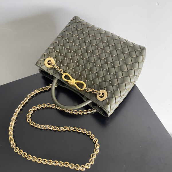 Bo*te*ga ve*ne*ta small andiamo-25*22*10.5cm