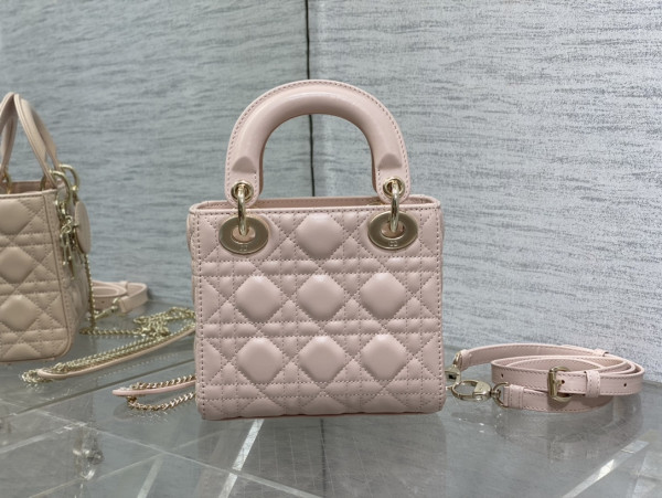 lady D*or - 17cm