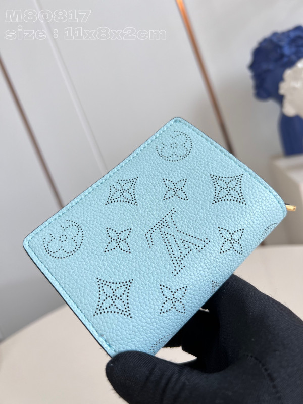 l**is V*t*n lou wallet-11.5*8.5*2.2cm