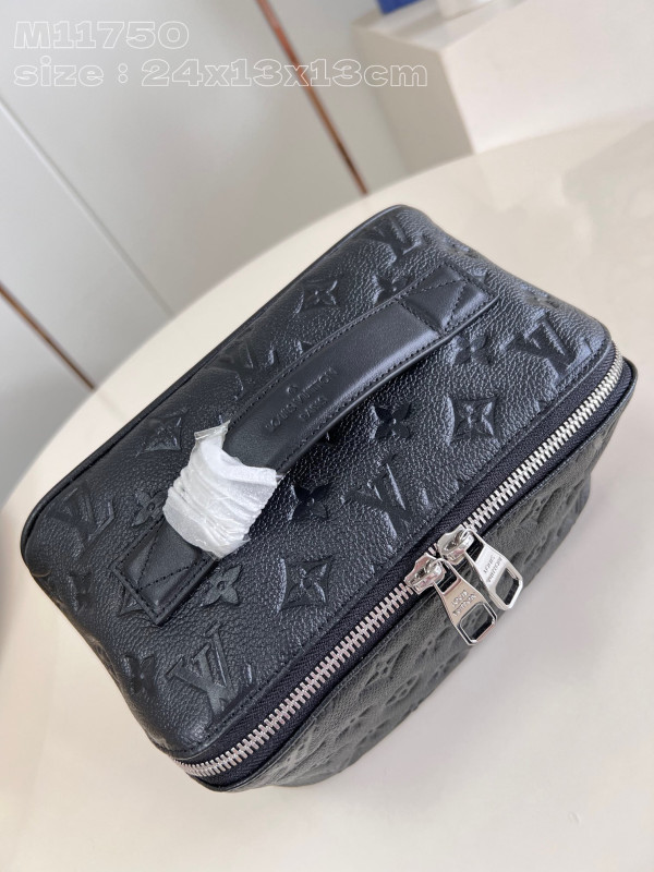 l**is V*t*n toiletry bag-24*13*13cm