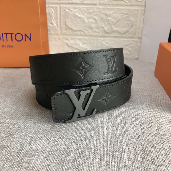 l**is V*t*n belt