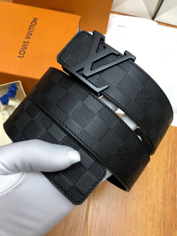 l**is V*t*n belt