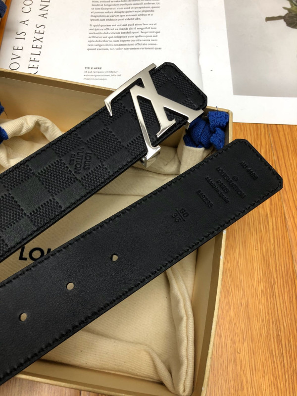 l**is V*t*n belt