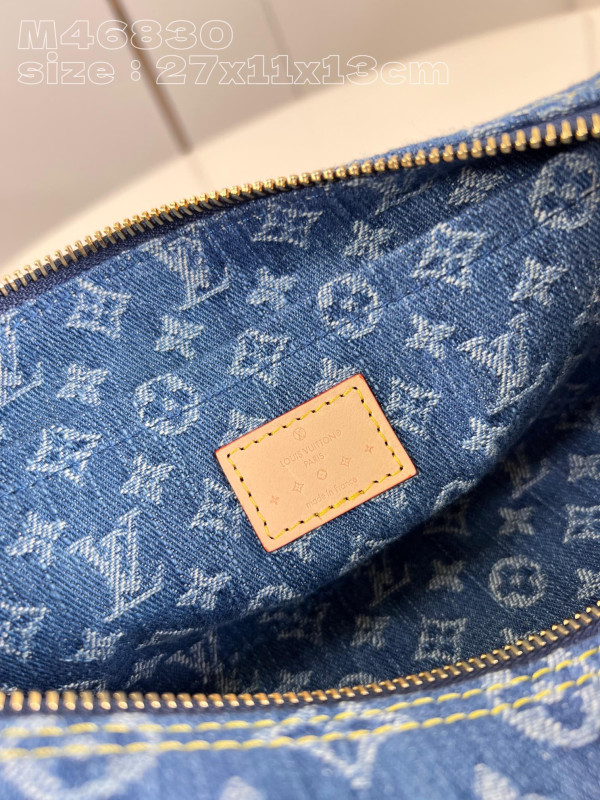 l**is V*t*n papillon trunk