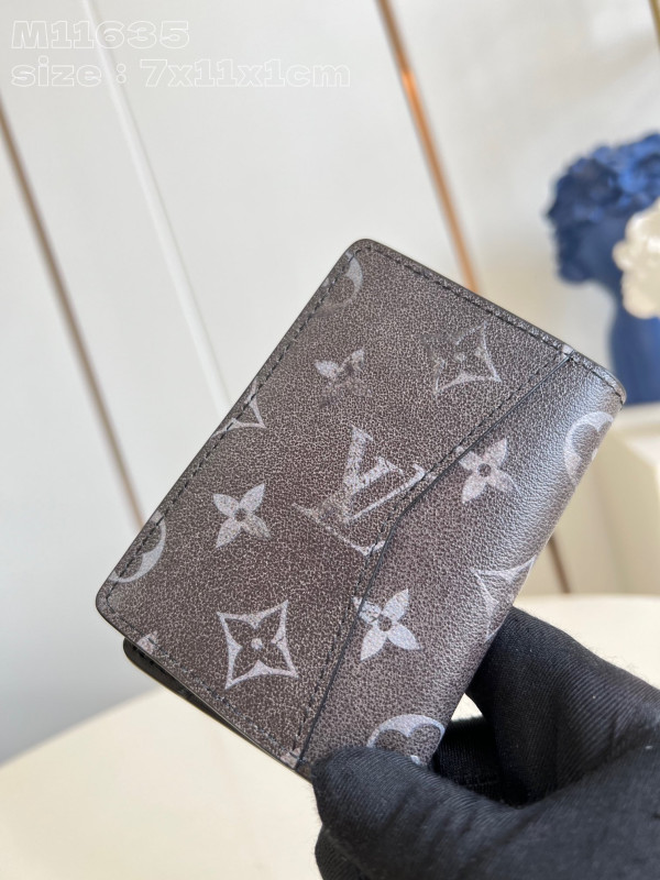l**is V*t*n pocket organizer-7.5*11.1*1 cm