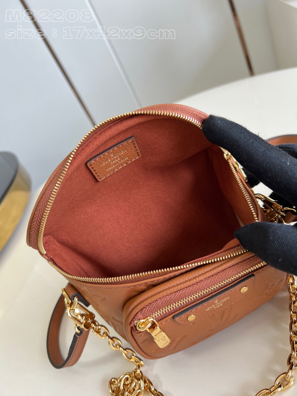 l**is V*t*n mini bumbag-17-12-9.5cm