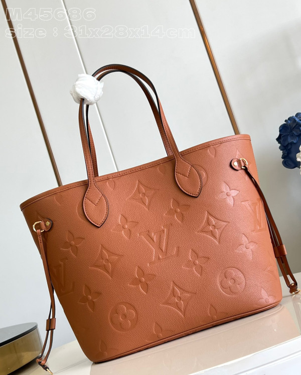 l**is V*t*n neverfull mm-31*28*14cm