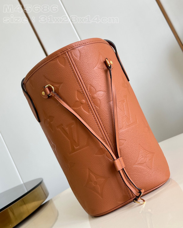 l**is V*t*n neverfull mm-31*28*14cm