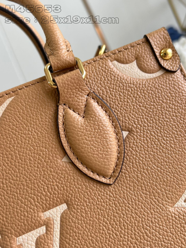 l**is V*t*n onthego pm-25*19*11.5cm