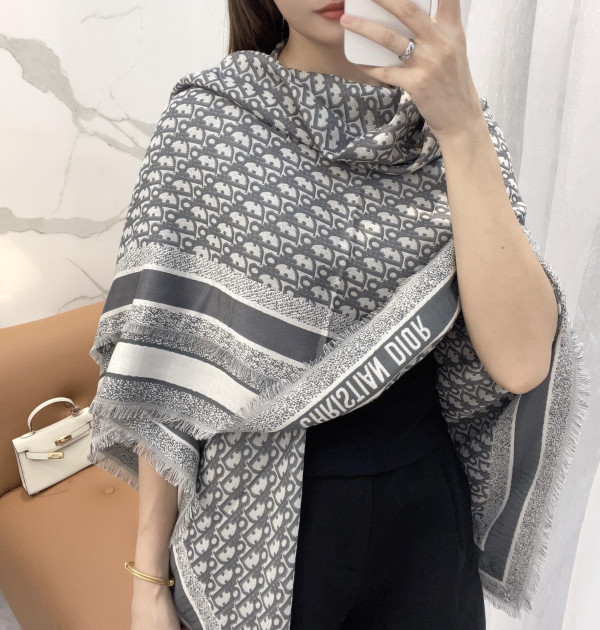 D*or scarf