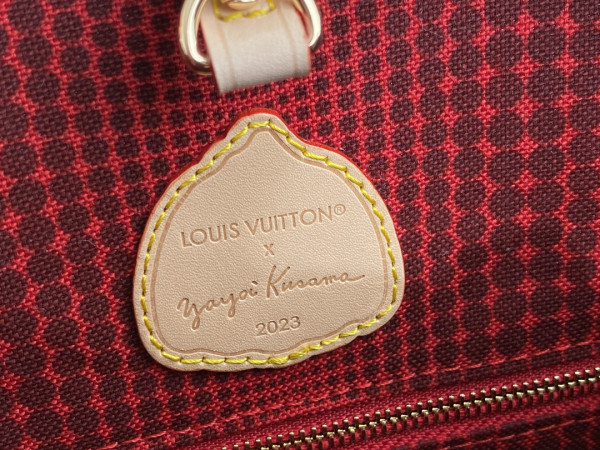 l**is V*t*n x yk onthego mm